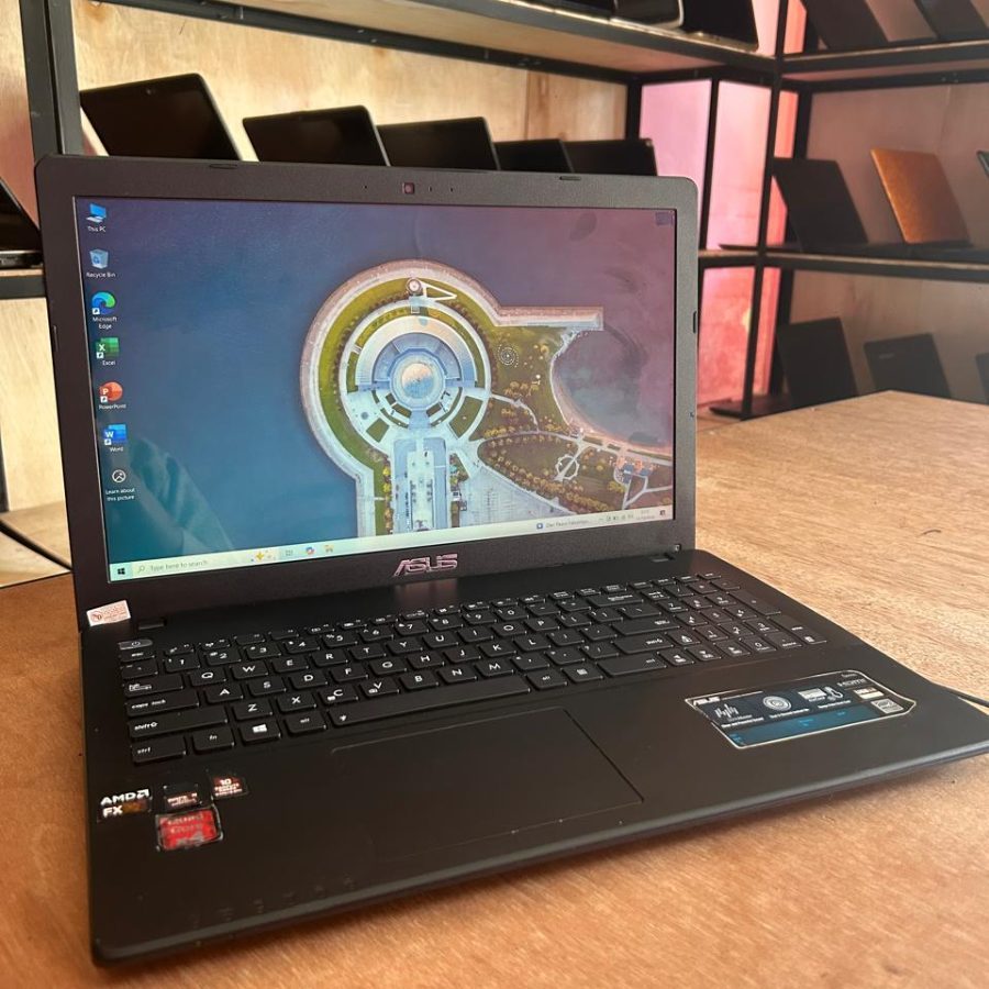 ASUS X550ZE